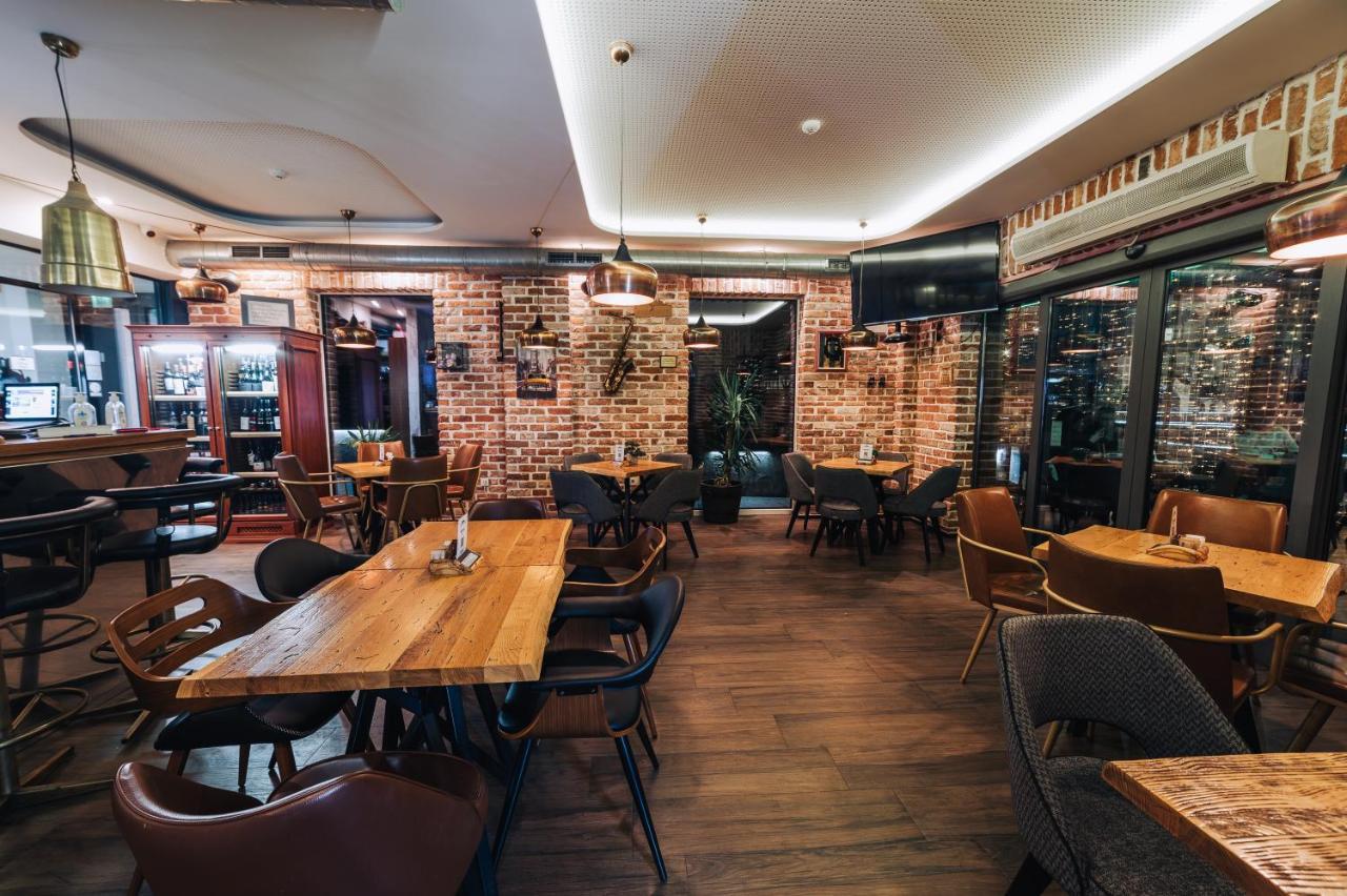 Urbanista Hotel & Bar Štip Dış mekan fotoğraf