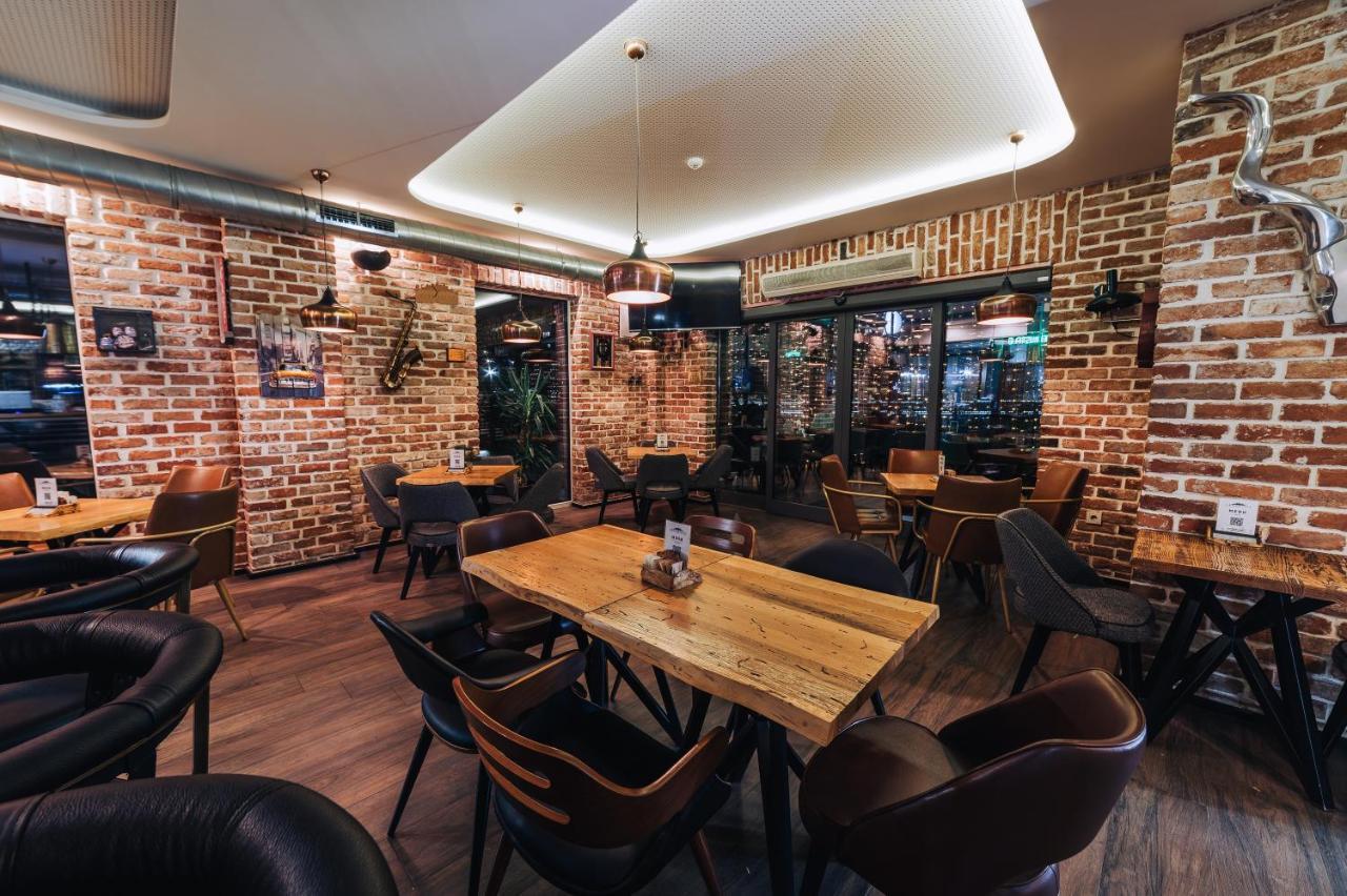 Urbanista Hotel & Bar Štip Dış mekan fotoğraf